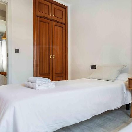 Spacious & Authentic Apartment By Rems Malaga Luaran gambar