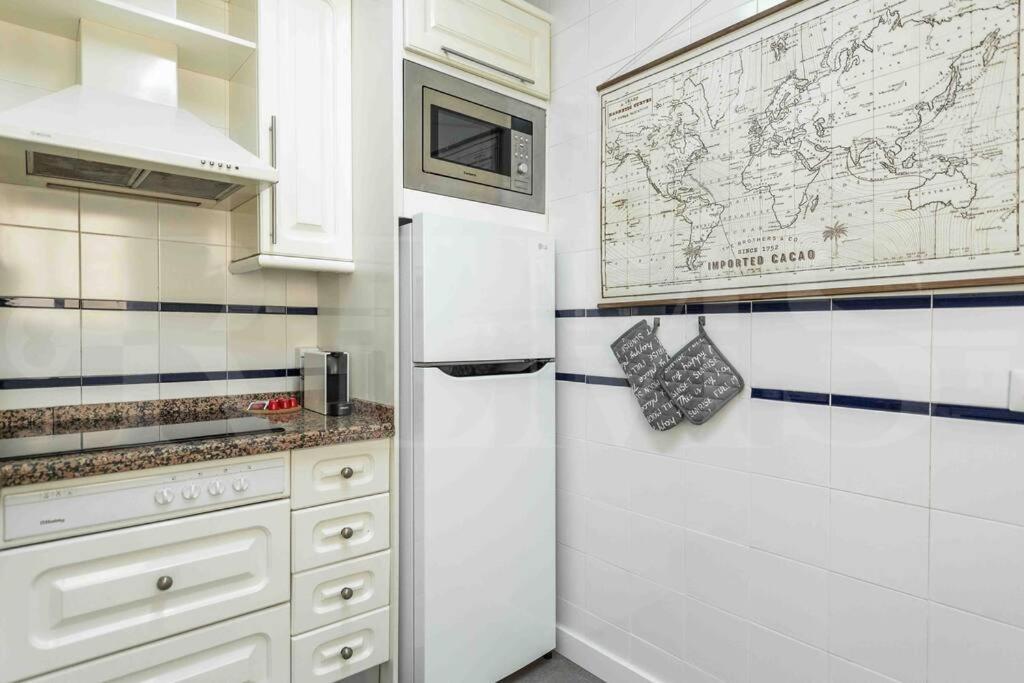 Spacious & Authentic Apartment By Rems Malaga Luaran gambar