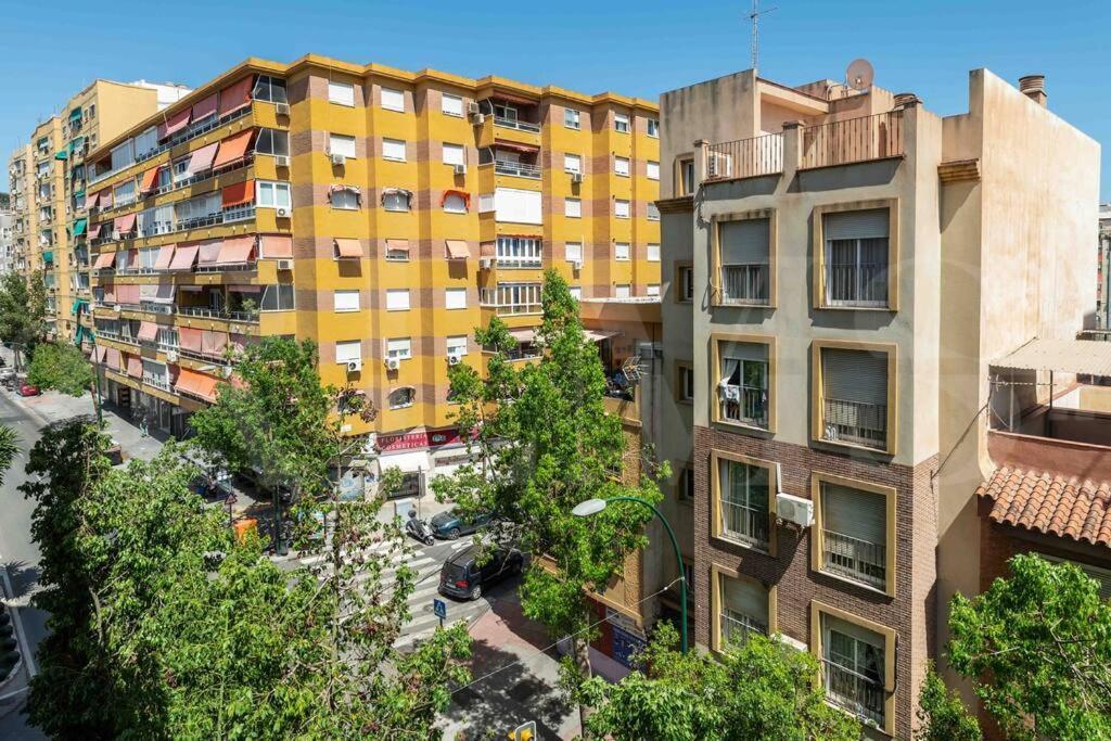 Spacious & Authentic Apartment By Rems Malaga Luaran gambar